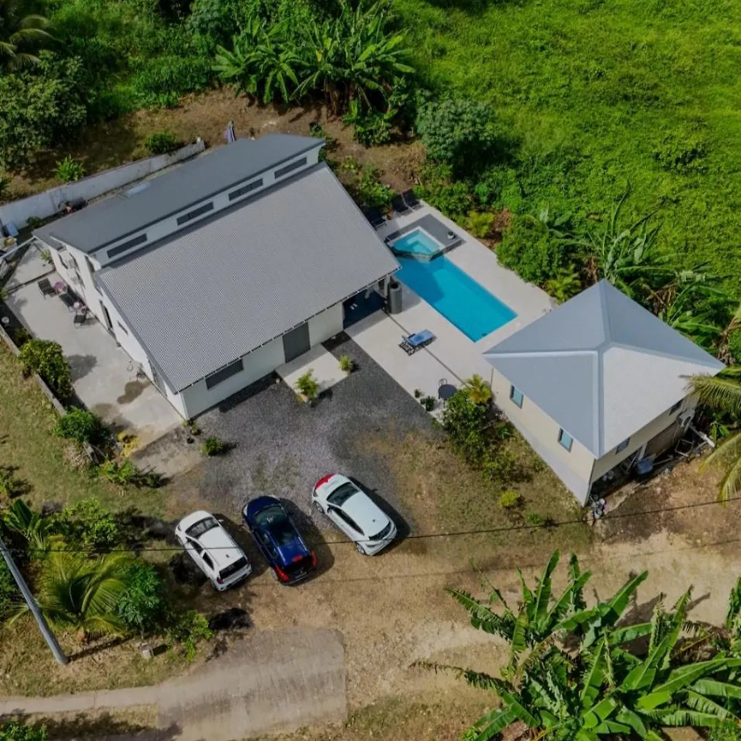 Bungalow Au Coeur Du Vert Ro 4 Sainte-Anne  Sainte-Anne (Grande-Terre)