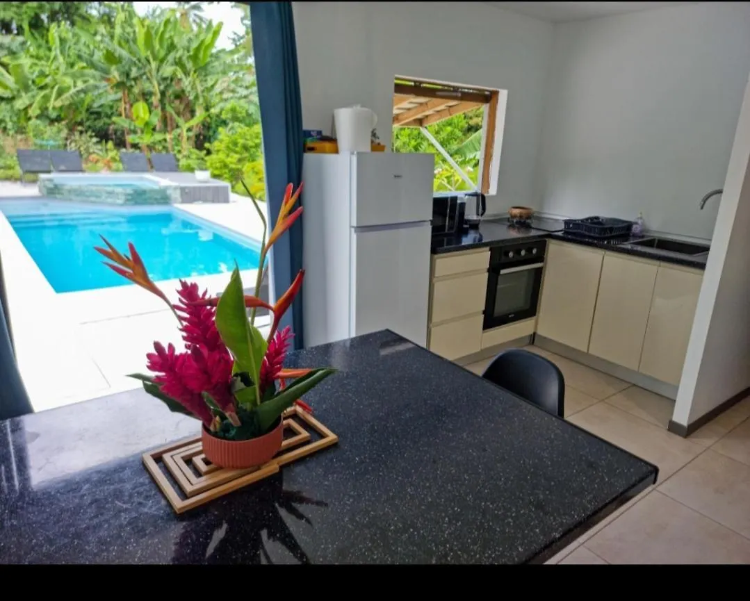 Bungalow Au Coeur Du Vert Ro 4 Sainte-Anne